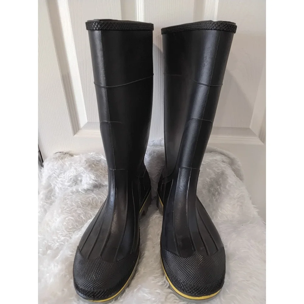 Servis by Honeywell ASTM F241311 M I75 C75 Black Rubber Steel Toe Work Boots‎